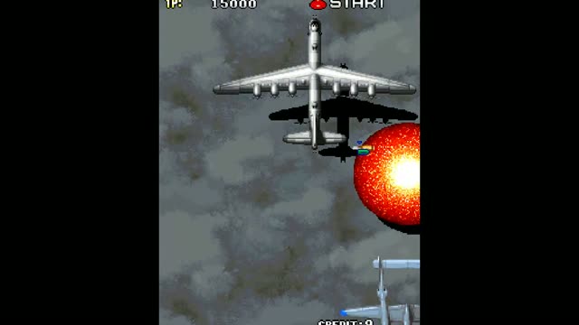 Strikers 1945 gameplay screenshot